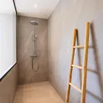 Nidazur Vi4413 By Riviera Homes