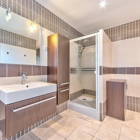 Nidazur Vi4413 By Riviera Homes * Nizza